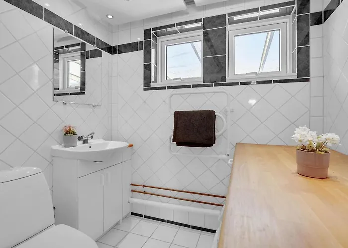3 Bedroom Gorgeous In Ferienhaus Vordingborg